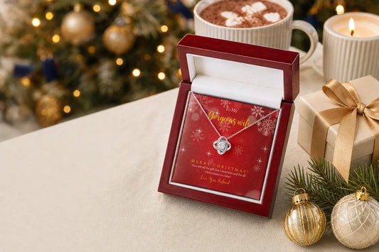 The Christmas Gift Guide: Meaningful Necklaces for Everyone You Love