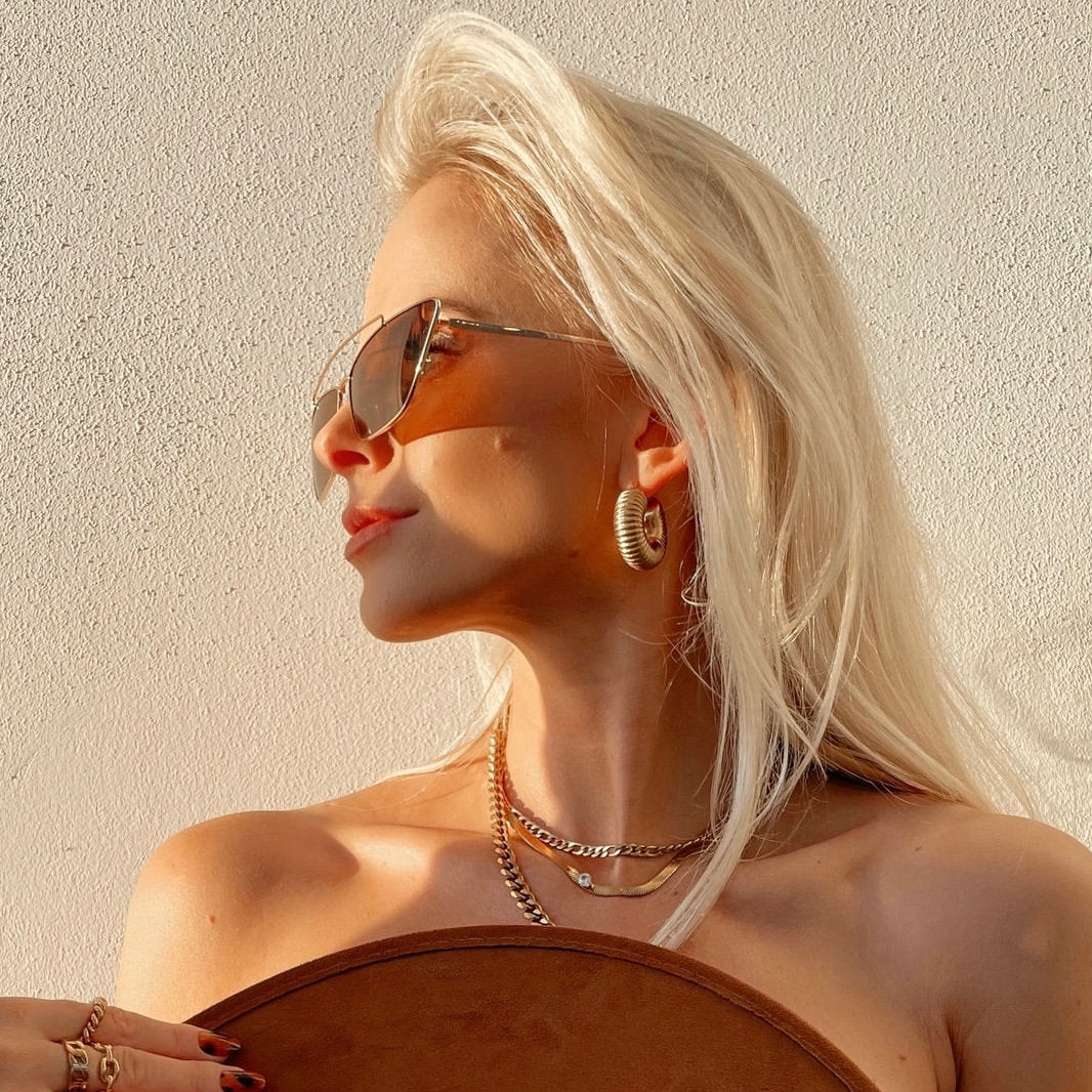 Lovely and Fashionable 18K Gold Hoop Earrings - Camili Bel Creations Gift Shop